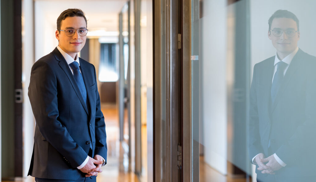 Pedro Hemsworth teaches Business Law in IPAM’s undergraduate degree