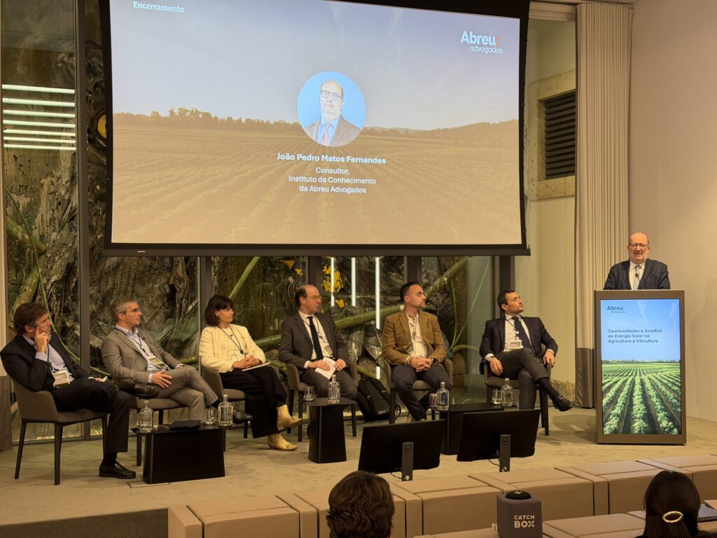 Agrovoltaica em debate: oportunidades e desafios da energia solar na agricultura