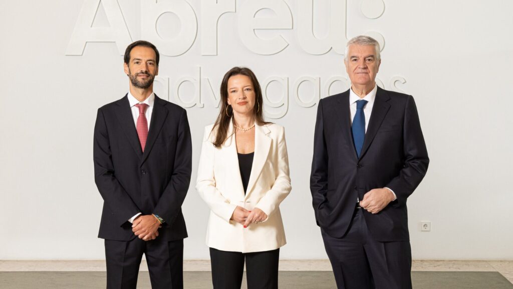 Abreu Advogados reforça equipa e cria nova Área de Prática em Direito Aduaneiro e Comércio Internacional